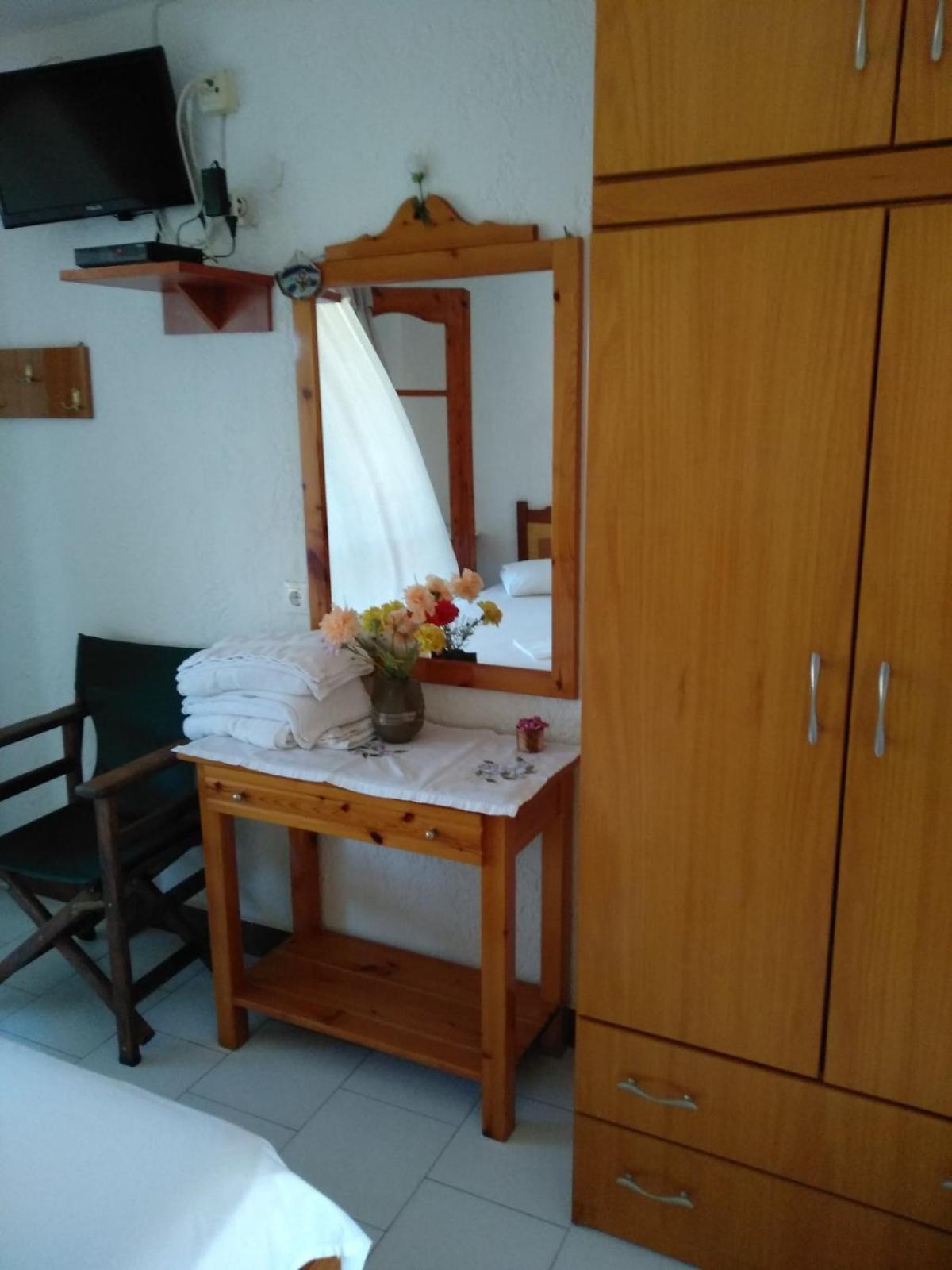 Villa Tonia Apartments Sarti Exterior photo