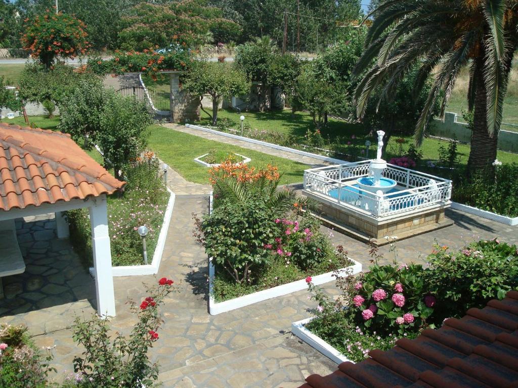 Villa Tonia Apartments Sarti Exterior photo